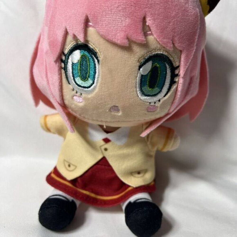 Spy X Family Anya Forger 8 Inch - Officially Licensed Anime Sitting Plush - Picture 4 of 13